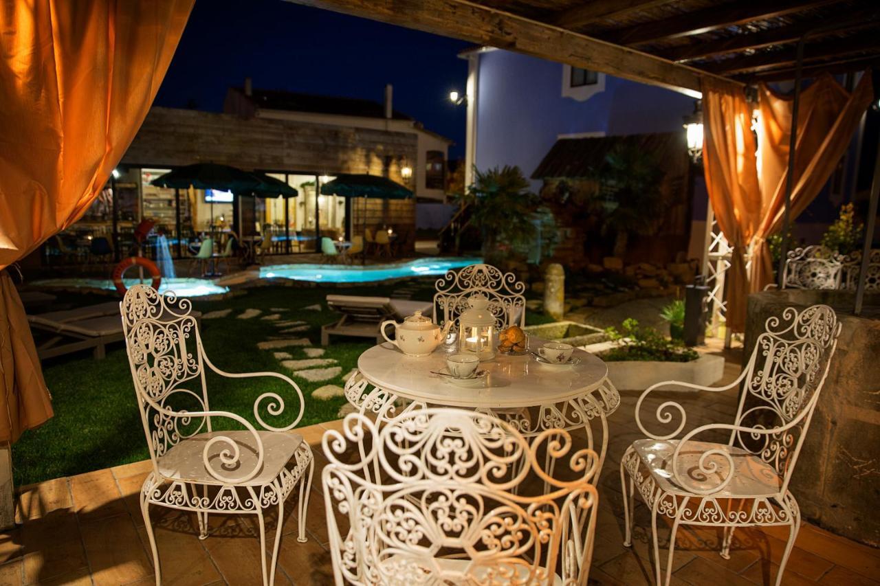 Ninho Saloio Bed & Breakfast Venda do Pinheiro Exterior photo