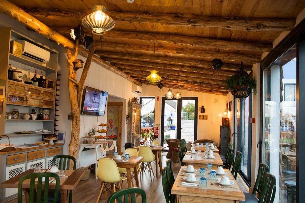 Ninho Saloio Bed & Breakfast Venda do Pinheiro Exterior photo